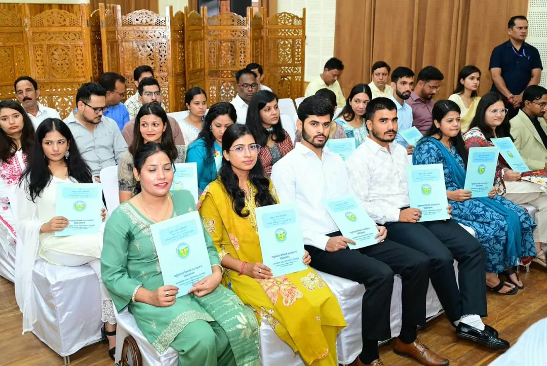 उत्तराखंड में 101 युवाओं की सरकारी सेवा में एंट्री, CM धामी ने सौंपे नियुक्ति पत्र; बोले सीएम 5 साल में 34 हजार से ज्यादा युवाओं को मिली नौकरी