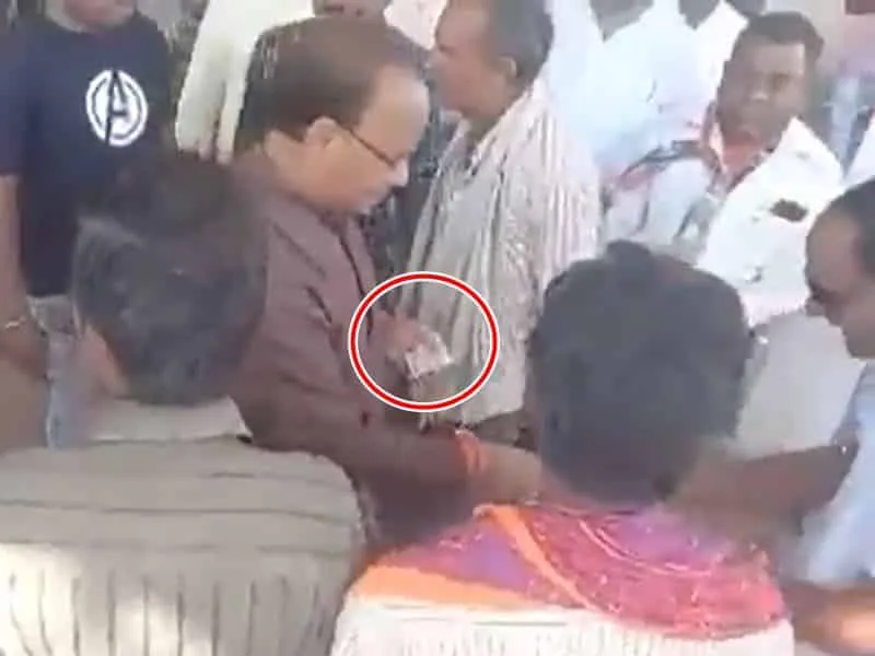 अजय टंडन