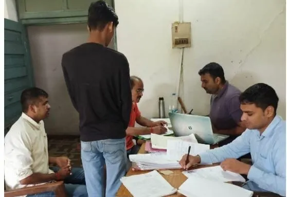 10वीं के छात्र का कारनामा- लड़कों के न्यूड वीडियो बना करता था ब्लैकमेल, चाचा भी हुए शिकार