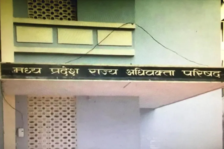 हमलें के विरोध में राज्य अधिवक्ता परिषद की चेतावनी, आरोपियों की नहीं हुई गिरफ़्तारी तो करेगे काम बंद