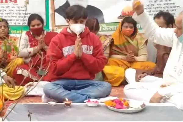 Indore News : पीएम मोदी के लिए महामृत्युंजय जाप, विजयवर्गीय ने साधा कांग्रेस पर निशाना