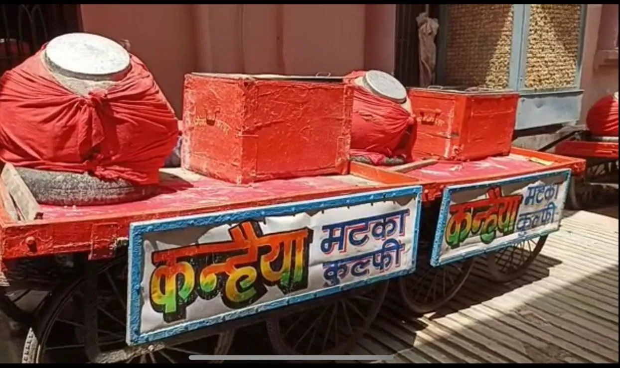 MP News: मिलावट के खिलाफ शासन सख्त, डबरा में प्रसिद्ध क़ुल्फ़ी भण्डार के यहाँ छापा, लिया सैम्पल