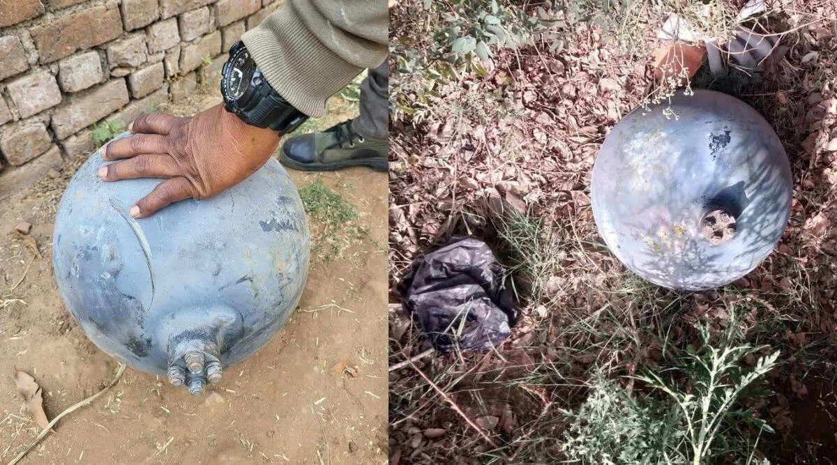 अंतरिक्ष से भारत की धरती पर गिरे रहस्यमई गोले, फॉरेंसिक टीम कर रही जांच