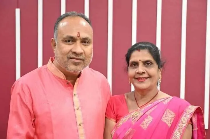 MP नगरीय निकाय चुनाव : देवास से भाजपा के महापौर प्रत्याशी बने गीता दुर्गेश अग्रवाल, आइए जानें इनके बारे में