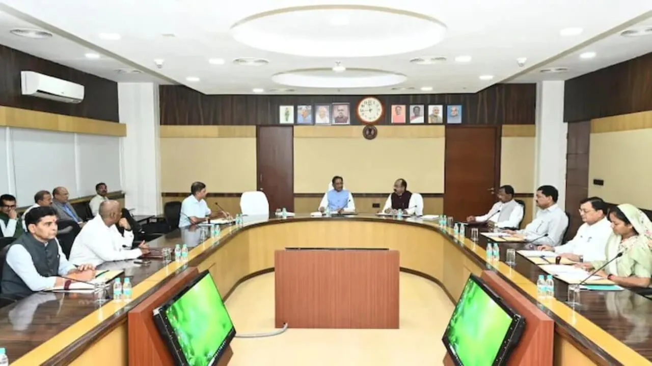 छत्तीसगढ़: साय कैबिनेट की महत्वपूर्ण बैठक आज, कई अहम फैसलों की संभावना