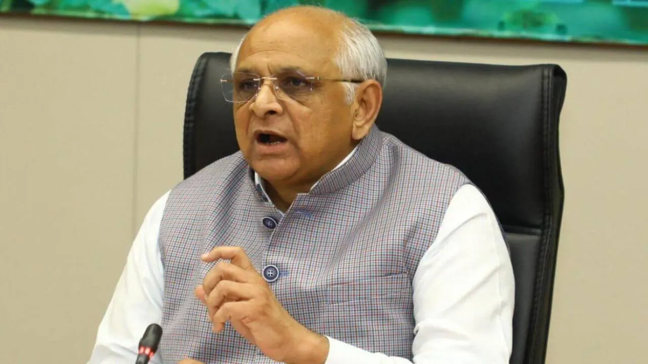गुजरात विधानसभा में पारित हुआ 12 घंटे की शिफ्ट वाला संशोधन विधेयक, कांग्रेस-आप का जोरदार विरोध