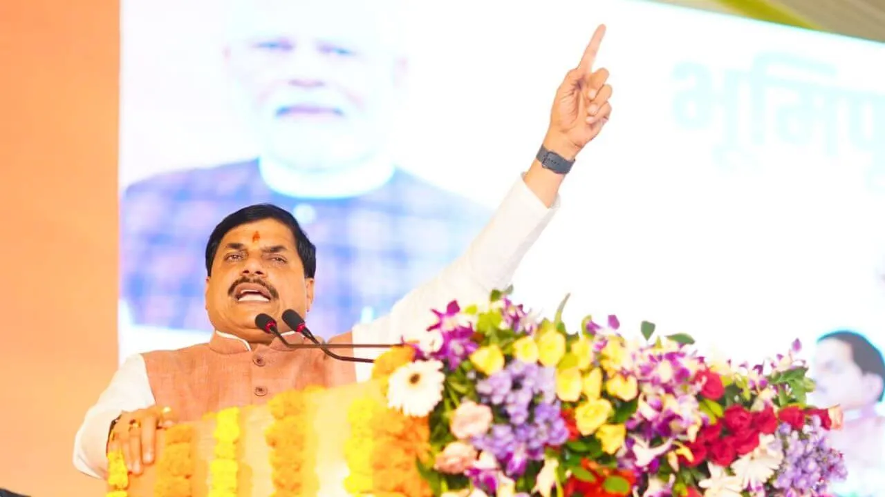 झाबुआ: CM यादव आज देंगे करोडों के विकासकार्यों की सौगात, 300 करोड़ के ऋण का करेंगे वितरण, किसानों से संवाद, मेधावी छात्रों का भी सम्मान