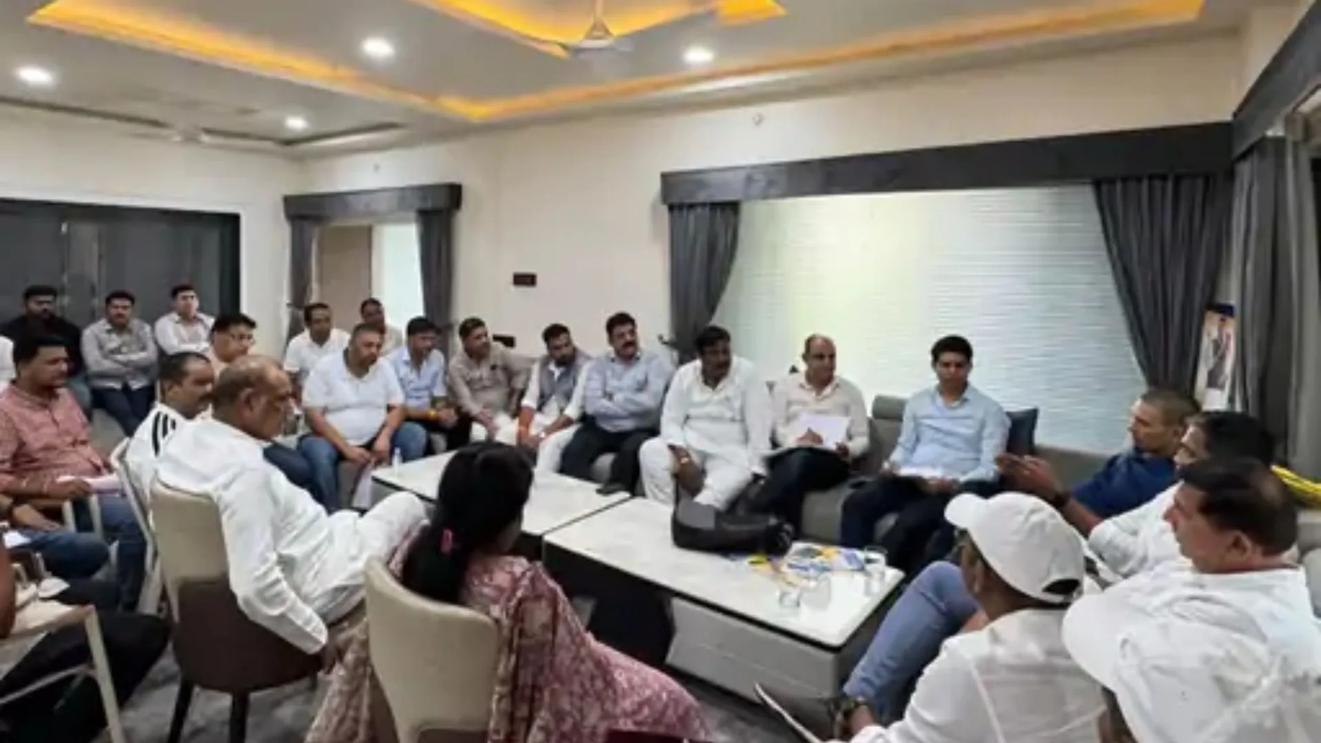 इंदौर में राहुल गांधी के कार्यक्रम पर नया अपडेट, कांग्रेस ने मैदान का किराया किया जमा, 3 दिन के लिए किराये पर लिया