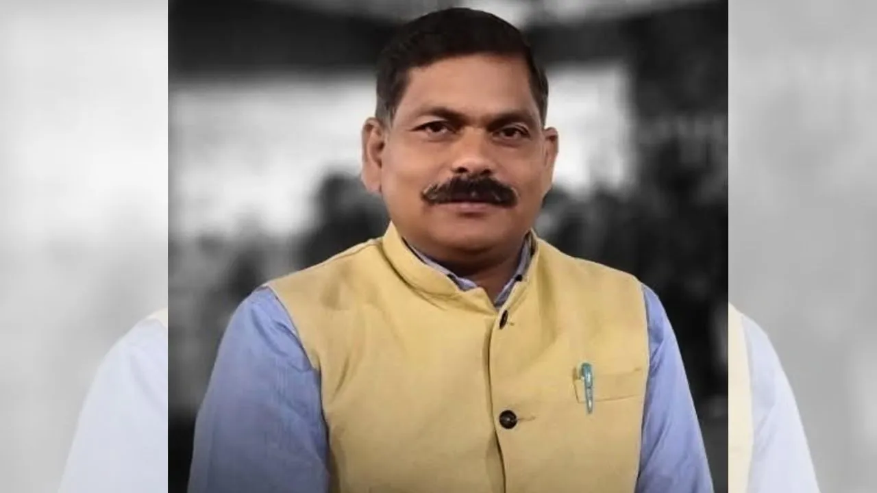 Ashoknagar News: वरिष्ठ पत्रकार हितेन्द्र बुधौलिया को मिली राष्ट्रीय जिम्मेदारी, डाक विभाग की हिंदी सलाहकार समिति में बने सदस्य