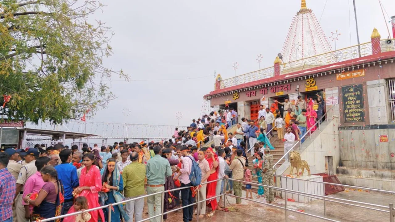 मां शारदा के दर्शन के लिए मैहर तैयार, नवरात्रि मेले में 650 जवान तैनात, मांस-मछली की बिक्री पर रोक