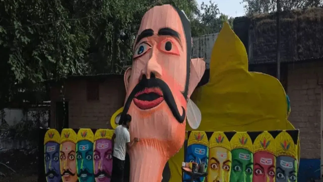 इंदौर के दशहरा मैदान पर रावण दहन की तैयारियां तेज, 250 फीट ऊंची बनेगी लंका, 20 अक्टूबर को होगा दहन