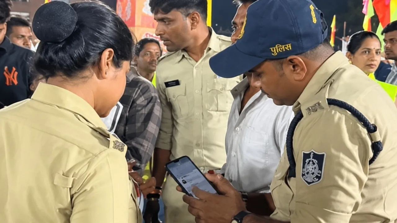 उज्जैन में गरबा पंडालों पर शक्ति स्क्वॉड की निगरानी, महिलाओं की सुरक्षा के लिए 15 चीता पार्टी और 34 एफआरवी तैनात