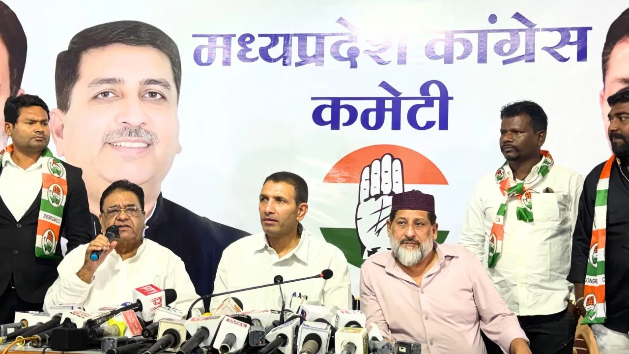 MP कांग्रेस में शामिल हुए भीम आर्मी के पदाधिकारी, ‘घर वापसी’ के लिए मिले 600 से अधिक आवेदन