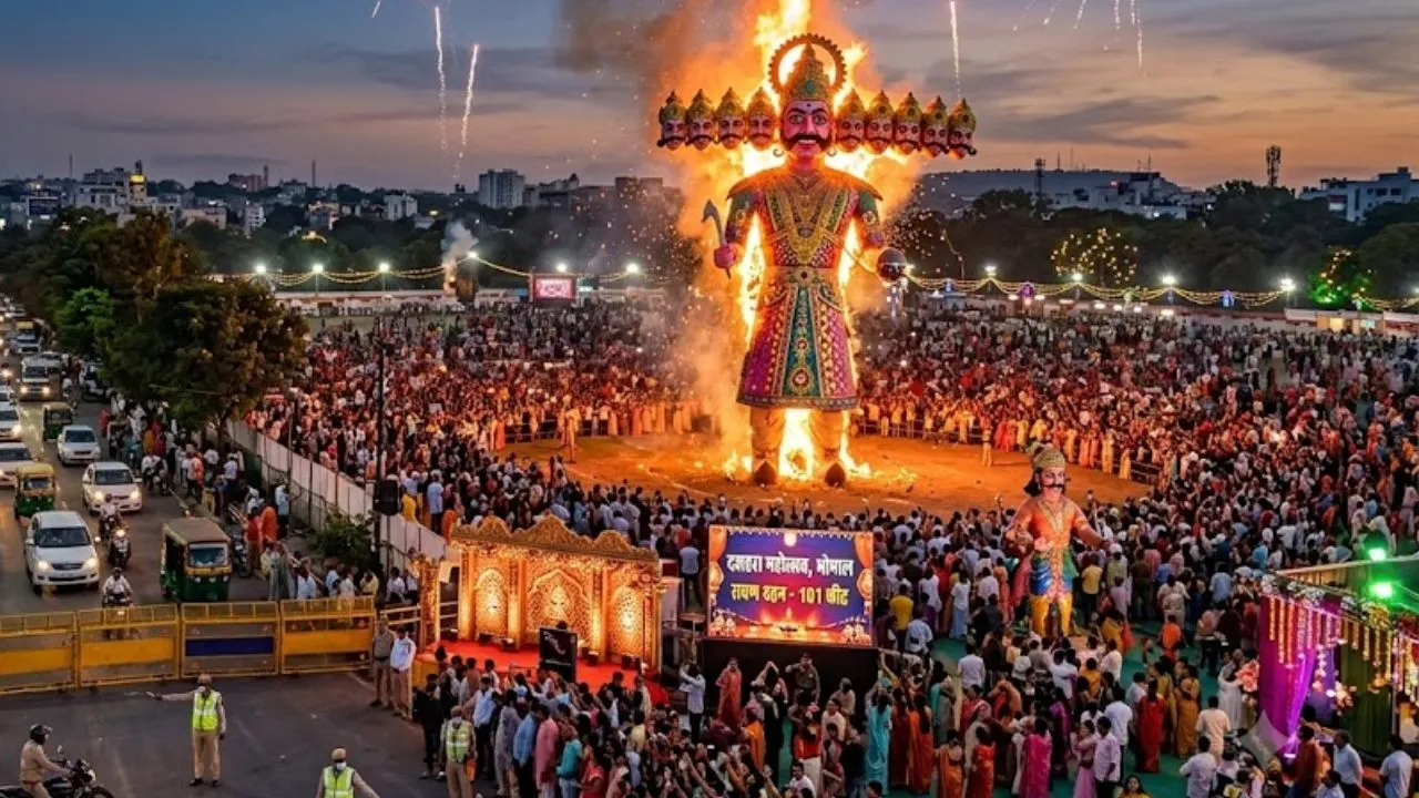 जंबूरी मैदान में 101 फीट के रावण का दहन, भोपाल में दशहरे की रौनक के बीच बदले रहेंगे कई रास्ते