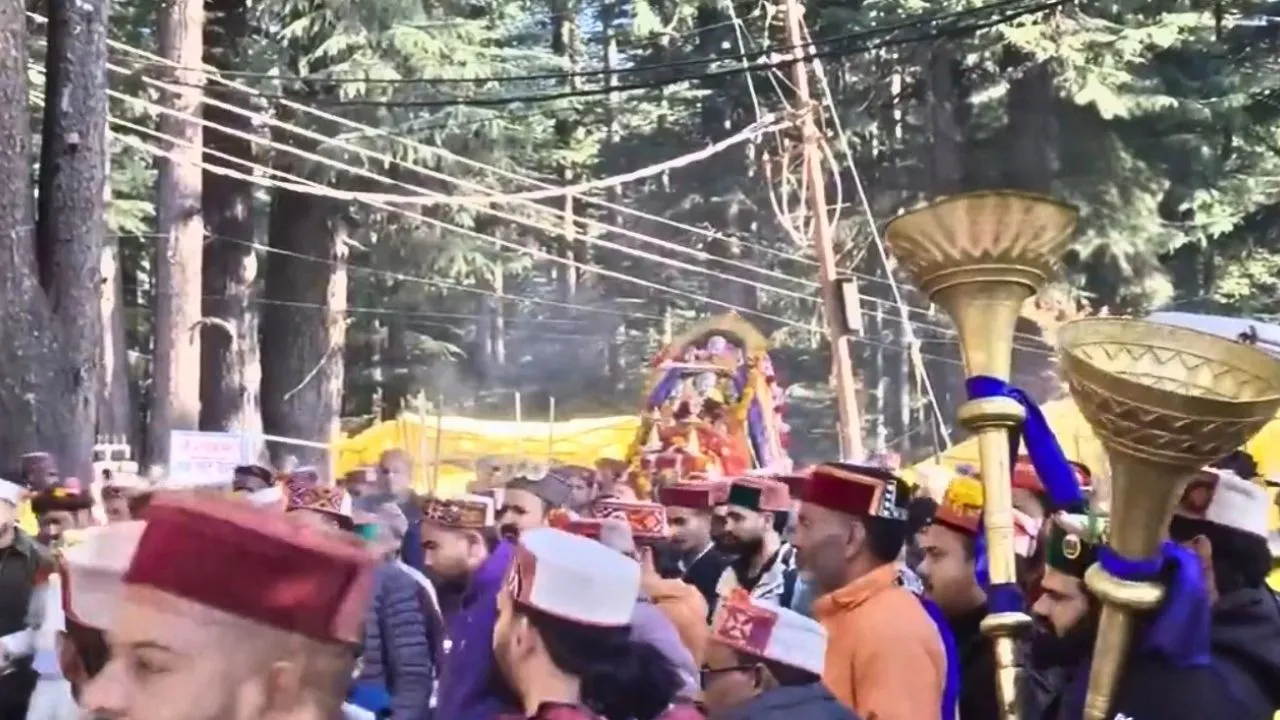 कुल्लू दशहरा: माता हिडिंबा की पालकी यात्रा के साथ शुरू हुआ देव महाकुंभ, जानिए महाभारत से जुड़ी कथा