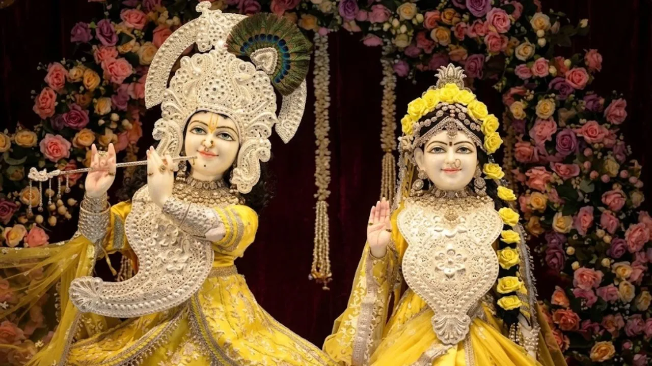 कुबेरेश्वरधाम में शरद पूर्णिमा महोत्सव की रौनक, पंडित प्रदीप मिश्रा के सान्निध्य में सजेगा दिव्य दरबार