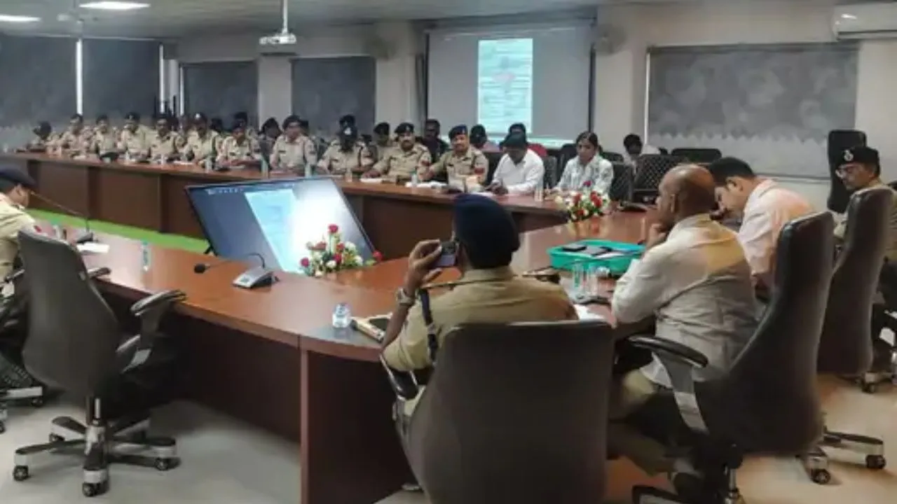 अब और बेहतर तरीके से काम करेगी रतलाम पुलिस! पुलिसकर्मियों को दी जा रही खास ट्रेनिंग