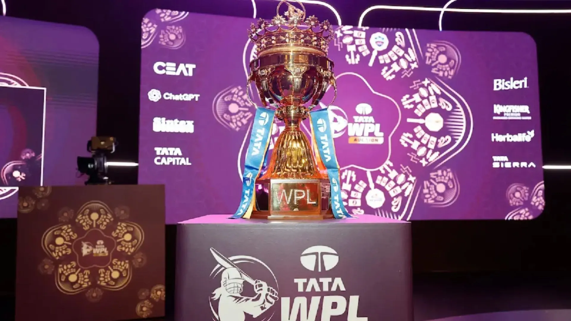 WPL 2027 के मिनी ऑक्शन में आज किसकी चमकेगी किस्मत? 146 खिलाड़ियों पर लगेगी बोली, सिर्फ 7 विदेशी खिलाड़ियों के लिए स्लॉट खाली