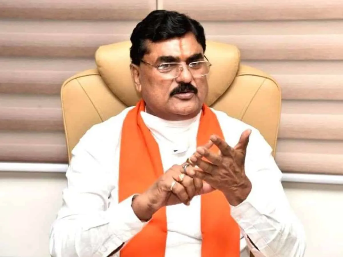 कृषि मंत्री कमल पटेल