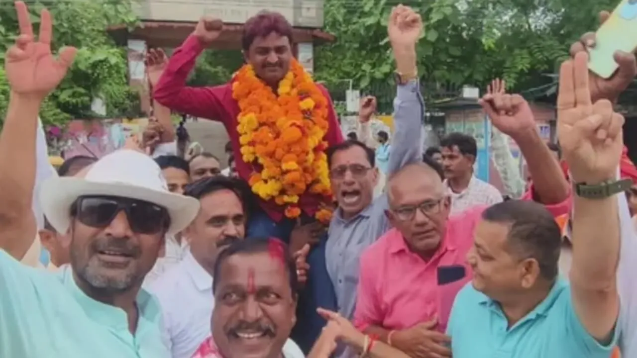 डूंगरपुर उपचुनाव में भाजपा की बड़ी जीत, जिला परिषद पीठ सीट पर बिहारी पांडे ने 762 वोटों से बीएपी को हराया