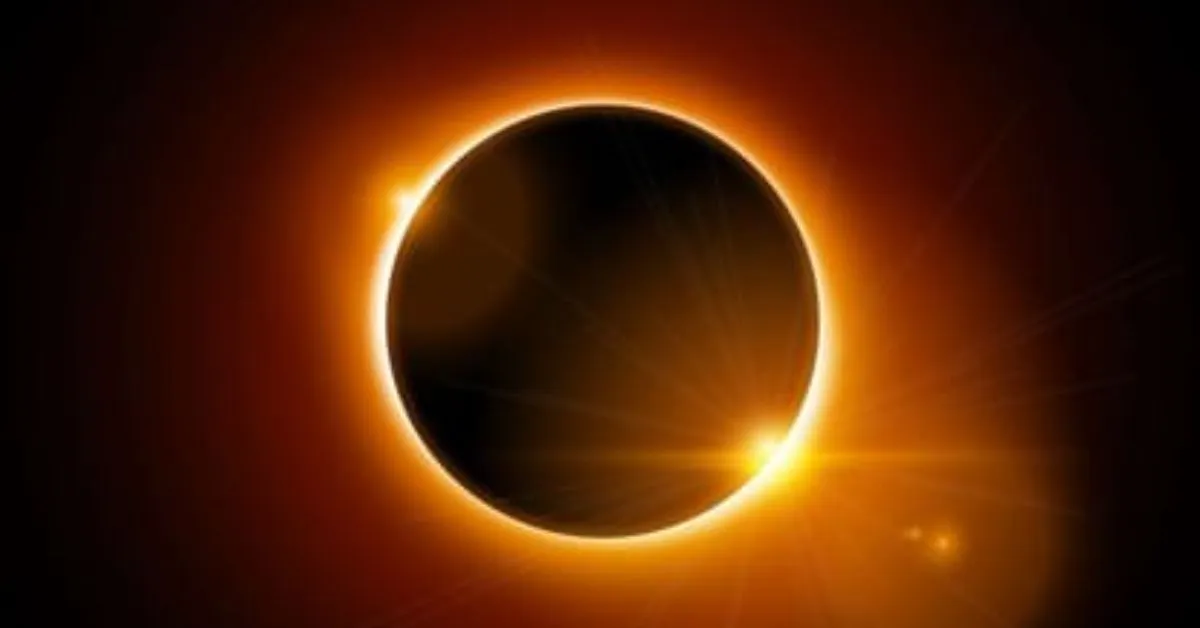 Surya Grahan 2026 : साल का आखिरी सूर्य ग्रहण आज, जानिए कब से शुरू होगा और कहां-कहां दिखाई देगा
