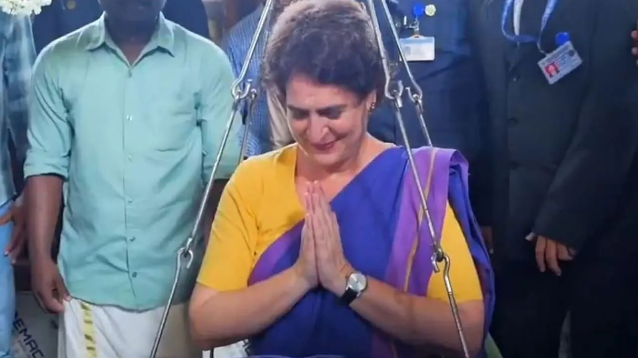 प्रियंका गांधी ने श्री कुन्नाथ महाविष्णु मंदिर का किया दौरा, केलों से तौला गया और फिर…