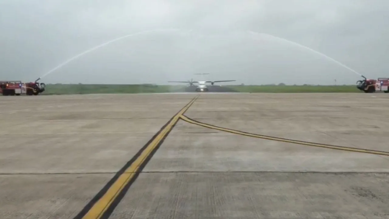 Jabalpur-Kolkata flight
