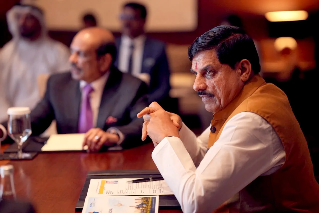 दुबई दौरे का तीसरा दिन: आज निवेशकों से सीधा संवाद करेंगे मुख्यमंत्री, यूएई के प्रमुख उद्यमियों से निवेश पर होगी वन-टू-वन मीटिंग