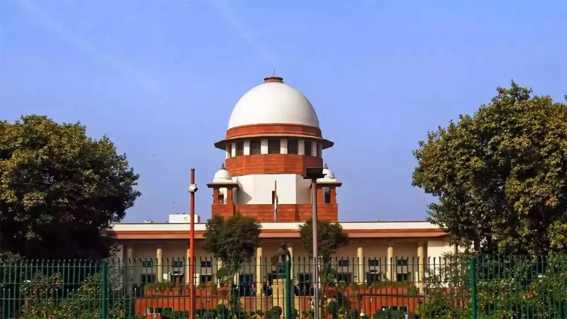 भोपाल में 62,500 कारोबारियों पर फैसला टला, सुप्रीम कोर्ट में आज नहीं हुई सुनवाई, फिर अटका सीलिंग विवाद