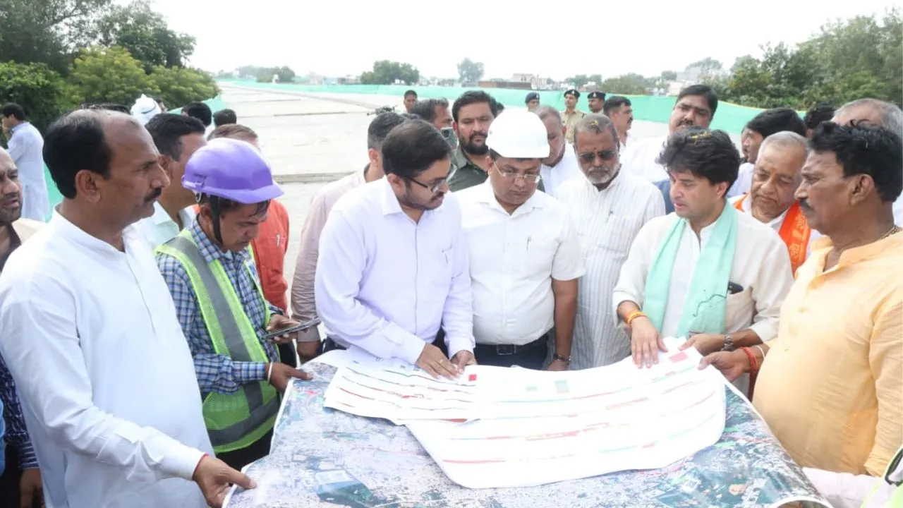सिंधिया बोले-सपना साकार हो रहा, ये रोड नहीं एलिवेटेड हाइवे, ग्वालियर का गौरव है, PM Modi, सीएम डॉ मोहन यादव को दिया धन्यवाद