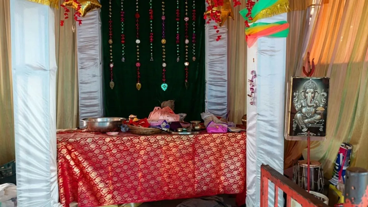 मंडला में दर्दनाक हादसा: गणेश विसर्जन के बाद पंडाल में सो रहे थे 8 दोस्त, करंट फैलने से 4 की मौत