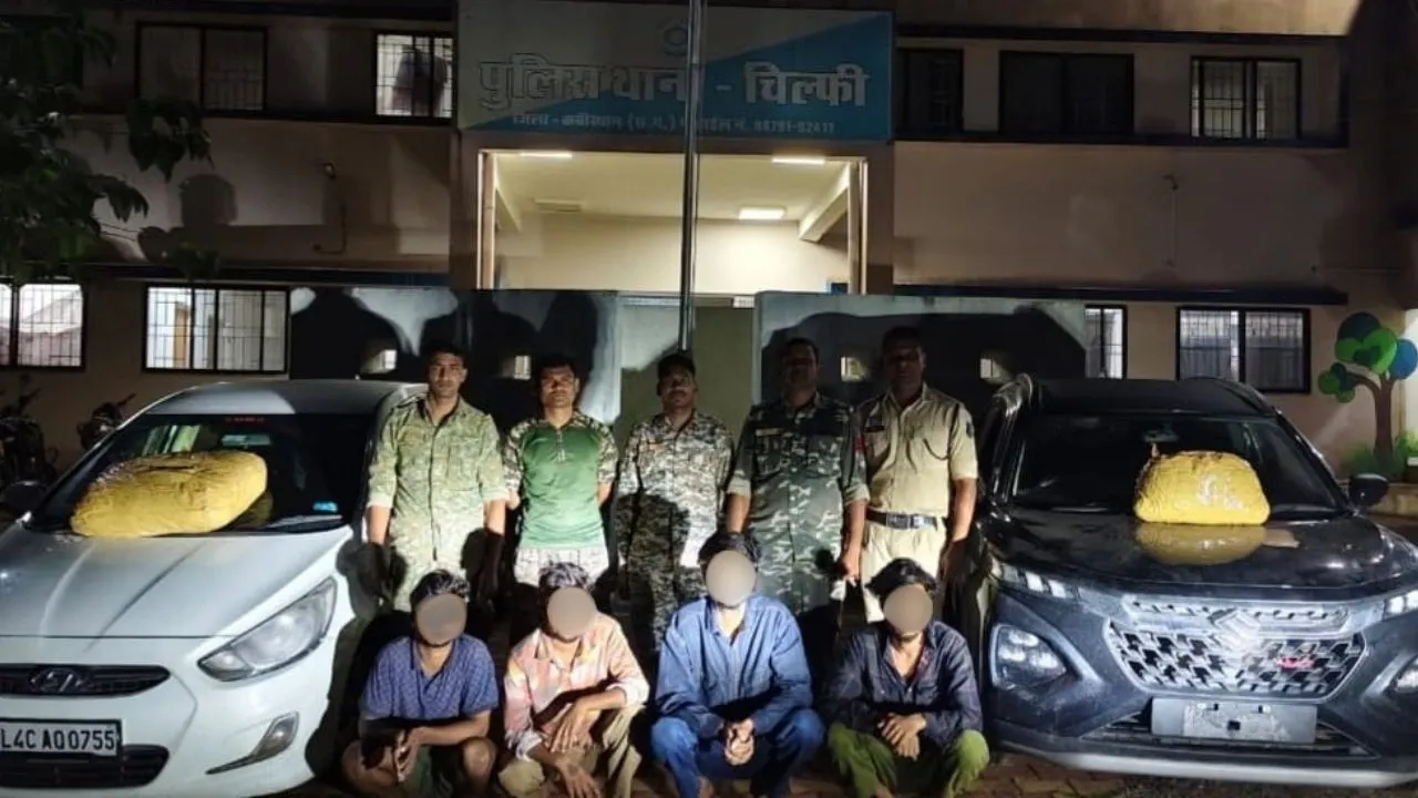 नशे के खिलाफ कवर्धा पुलिस का एक्शन, 18 किलो से अधिक गांजे के साथ 4 आरोपी गिरफ्तार, ओडिशा से पन्ना ले जा रहे थे खेप