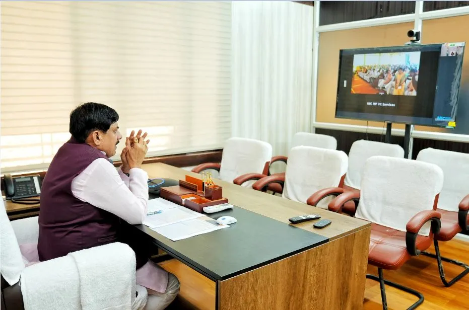 मुख्यमंत्री यादव बोले- किसानों को सिंचाई के लिए दिन में 10 घंटे बिजली मिलेगी,  धान भी अब समर्थन मूल्य पर खरीदेगी सरकार