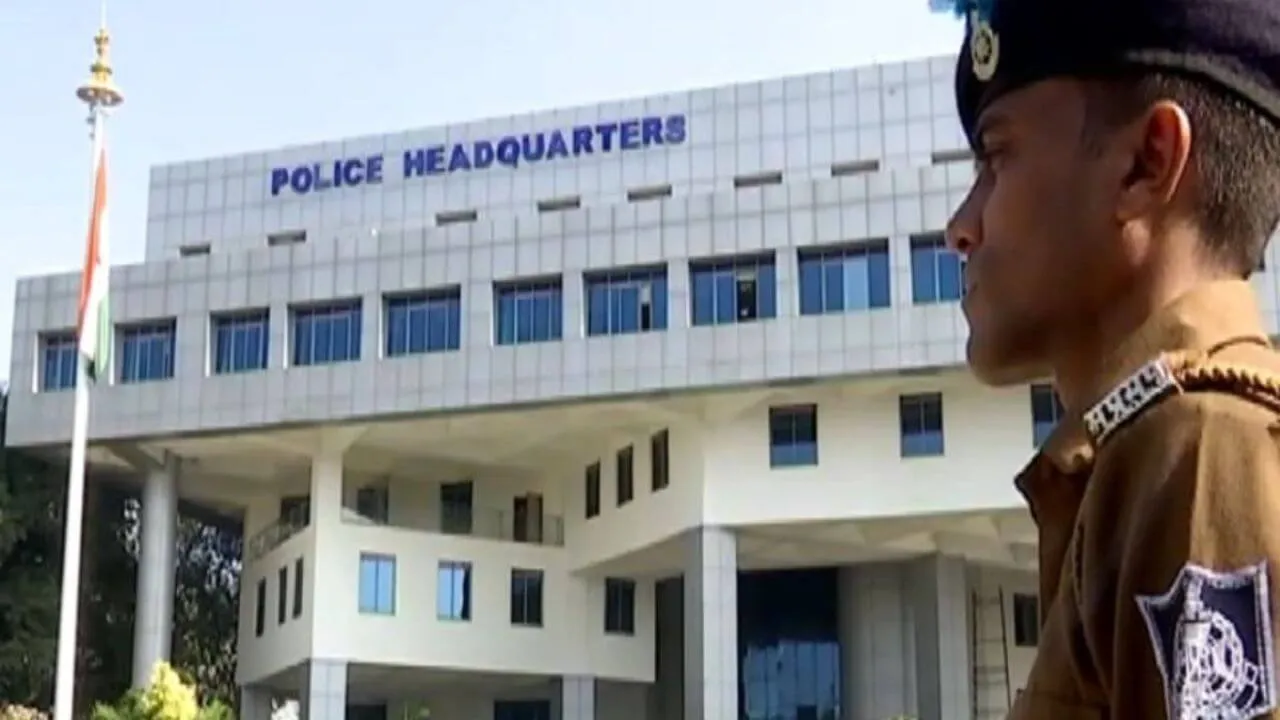 MP News: 100 पुलिस अधिकारी-कर्मचारियों को मिलेगा DG प्रशस्ति पत्र और डिस्क,  PHQ ने जारी की लिस्ट